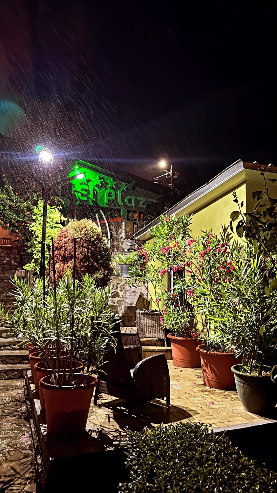 Pensiunea El Plazza Băile Herculane Exterior foto