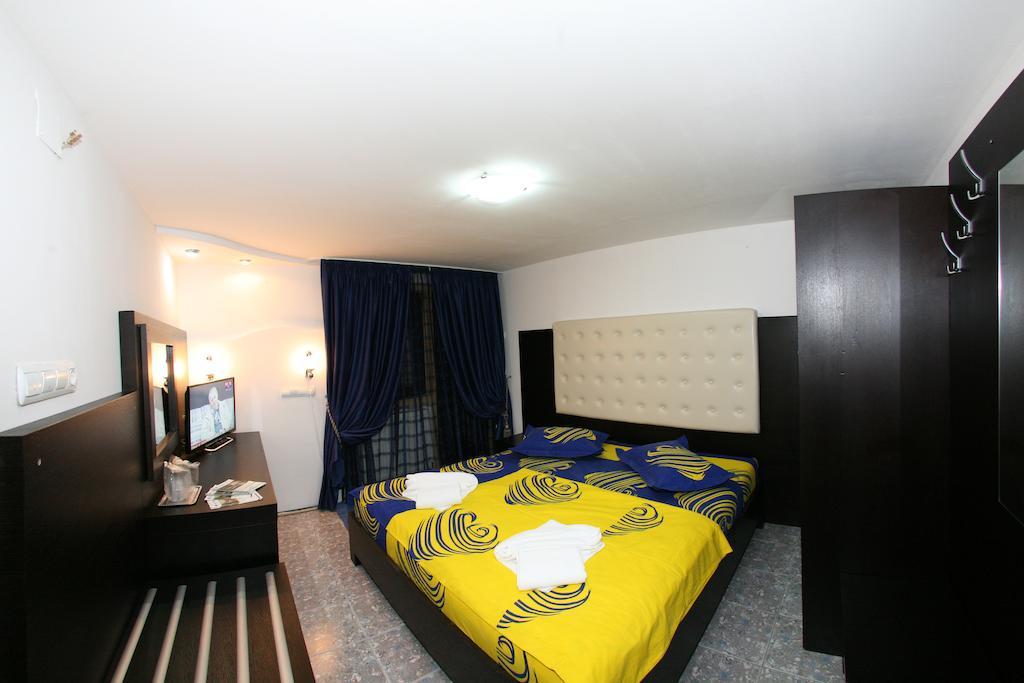 Pensiunea El Plazza Băile Herculane Zimmer foto